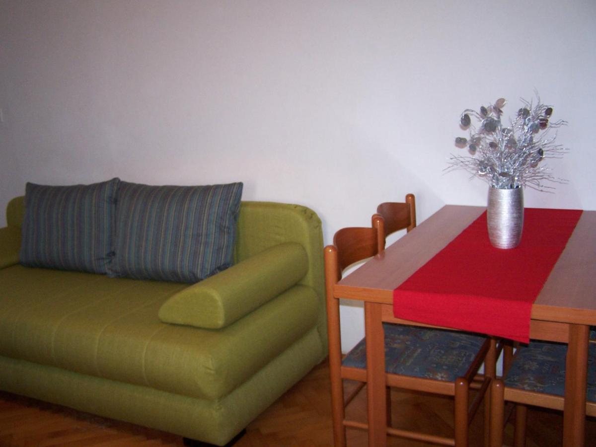 Apartments Sestan 诺瓦利娅 外观 照片