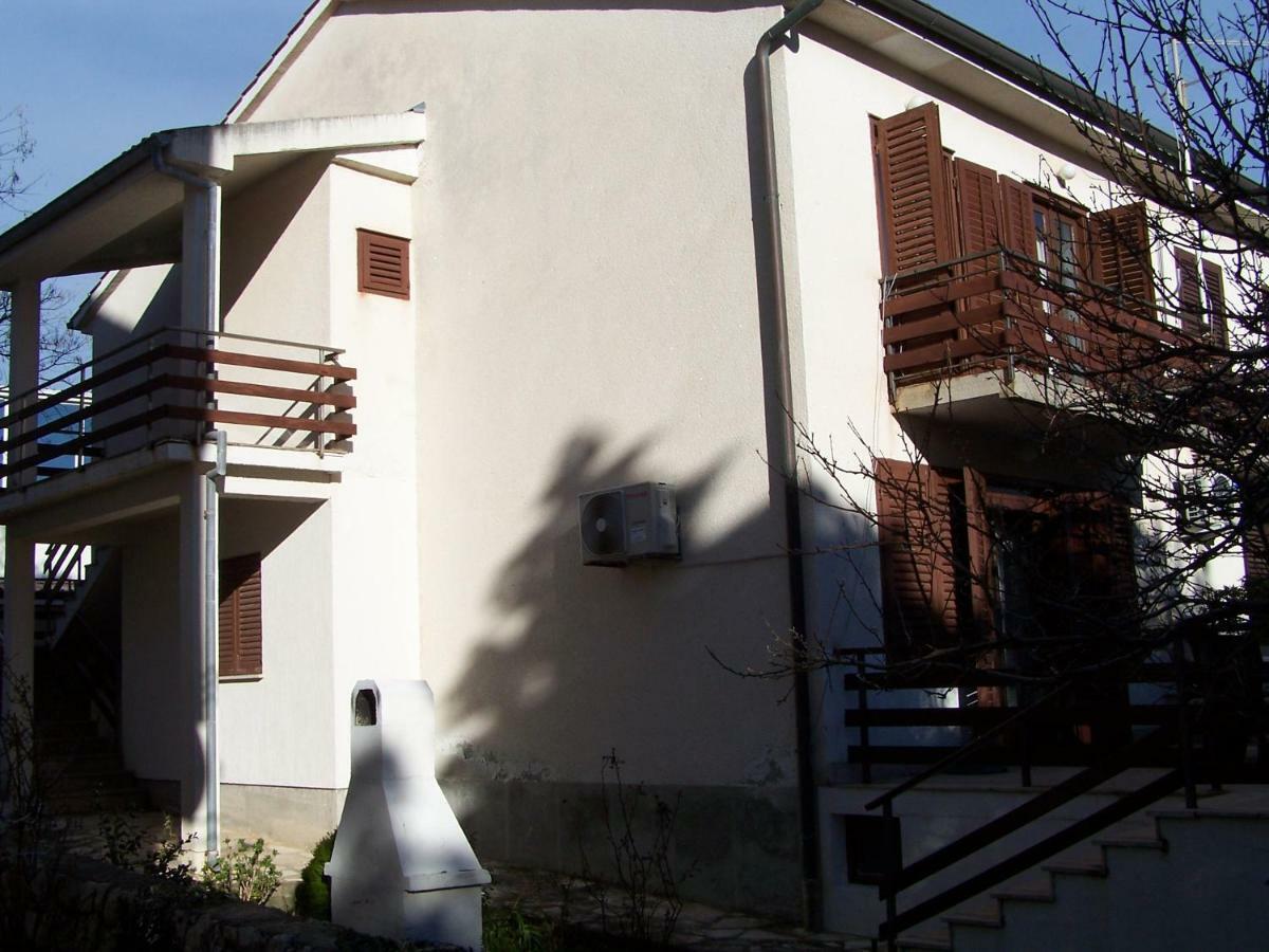 Apartments Sestan 诺瓦利娅 外观 照片